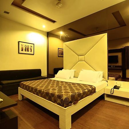 Hotel Harmony Аджмер Екстериор снимка