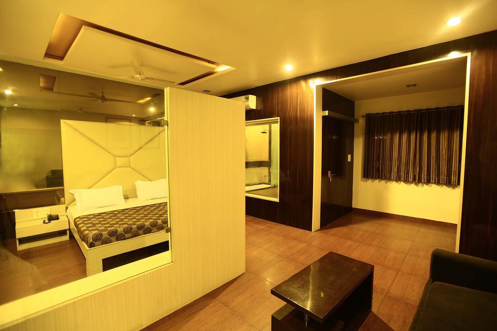 Hotel Harmony Аджмер Екстериор снимка